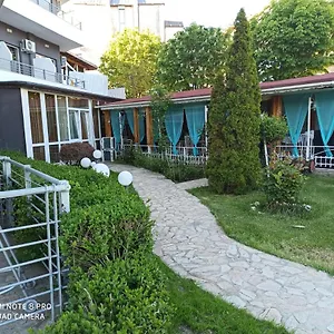 https://apartamenti-devora.varna-hotels.com